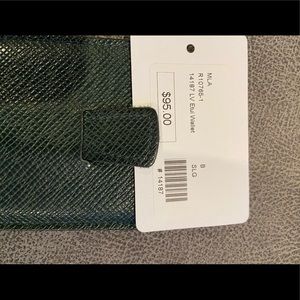 LOUIS VUITTON TAIGA LEATHER ETUI CARDHOLDER WALLET